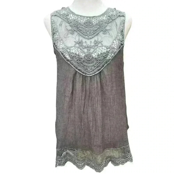 Entro gray sleeveless lightweight gauze top with lace size M - Picture 1 of 8